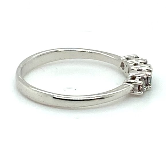 Fancy Colored Diamonds .12ct Solid 14K White Gold Ring - Picture 4 of 7